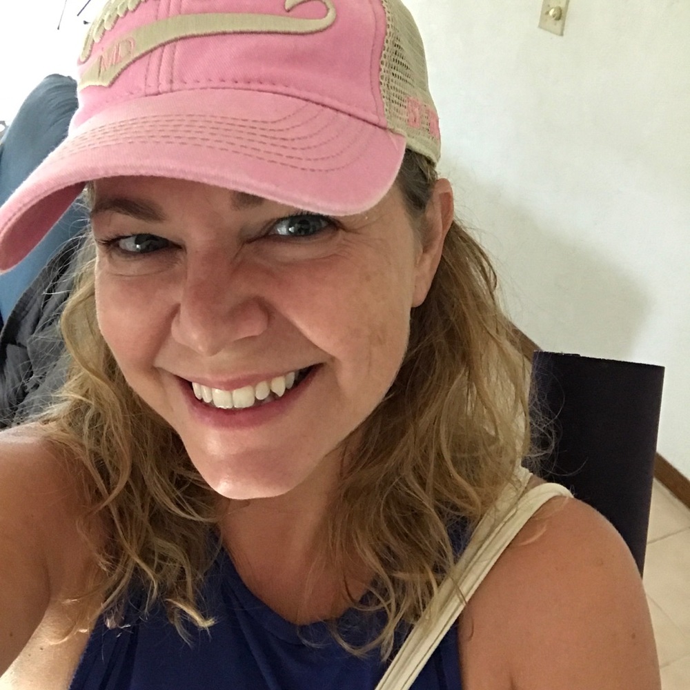 Meet your Posher, Andrea